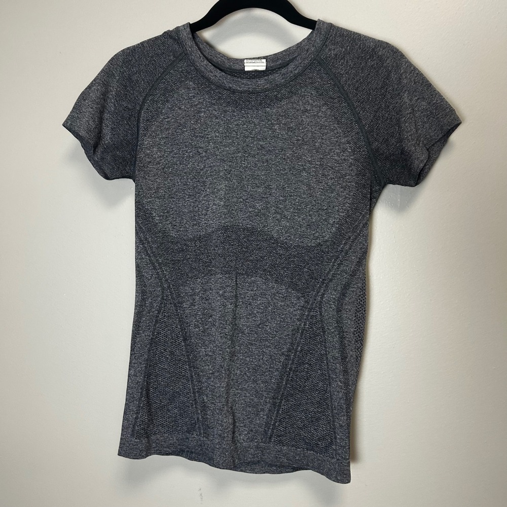 Athleta momentum seamless athletic compression tee grey small